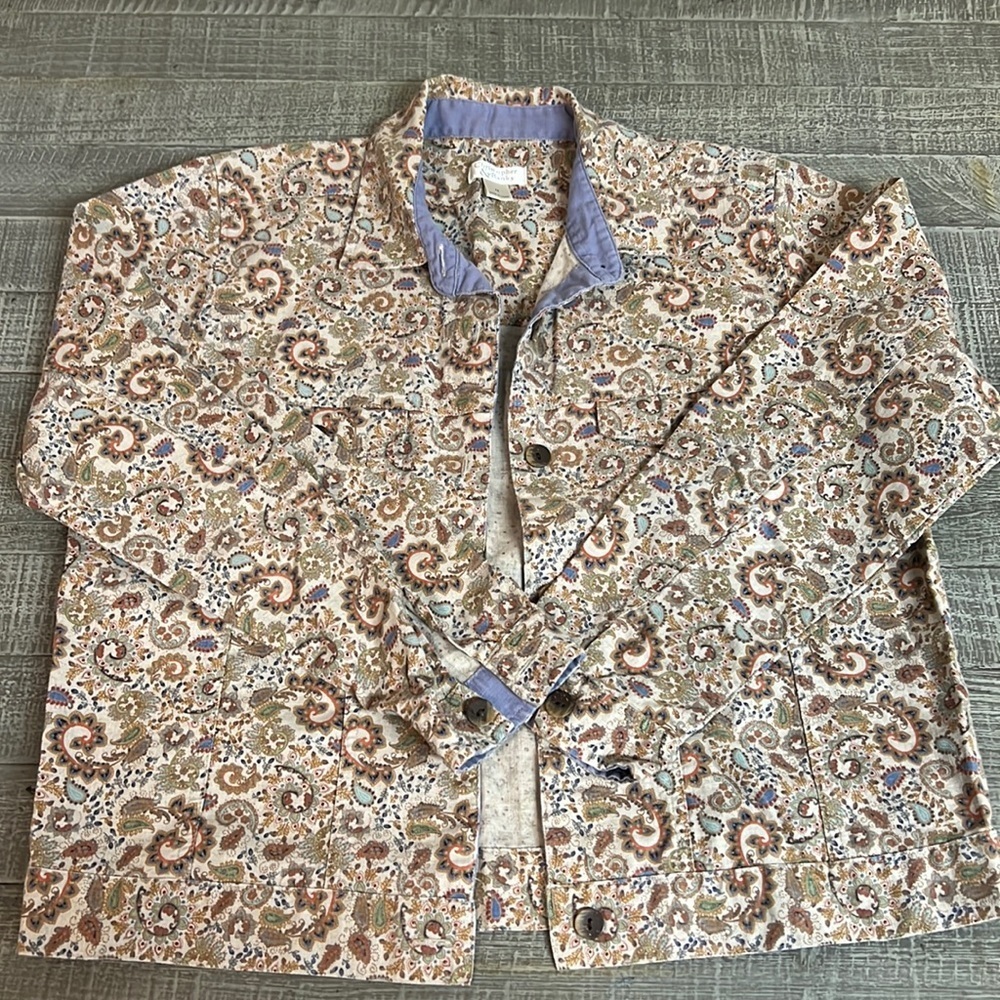 Christopher‎ & Banks top